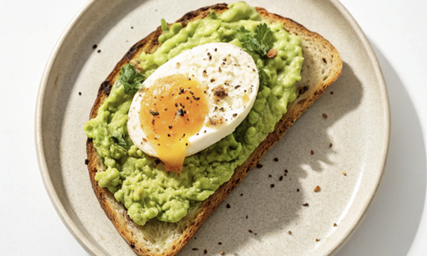 7 idées de petit-déjeuner sans sucre ajouté pour préserver sa santé cardiométabolique